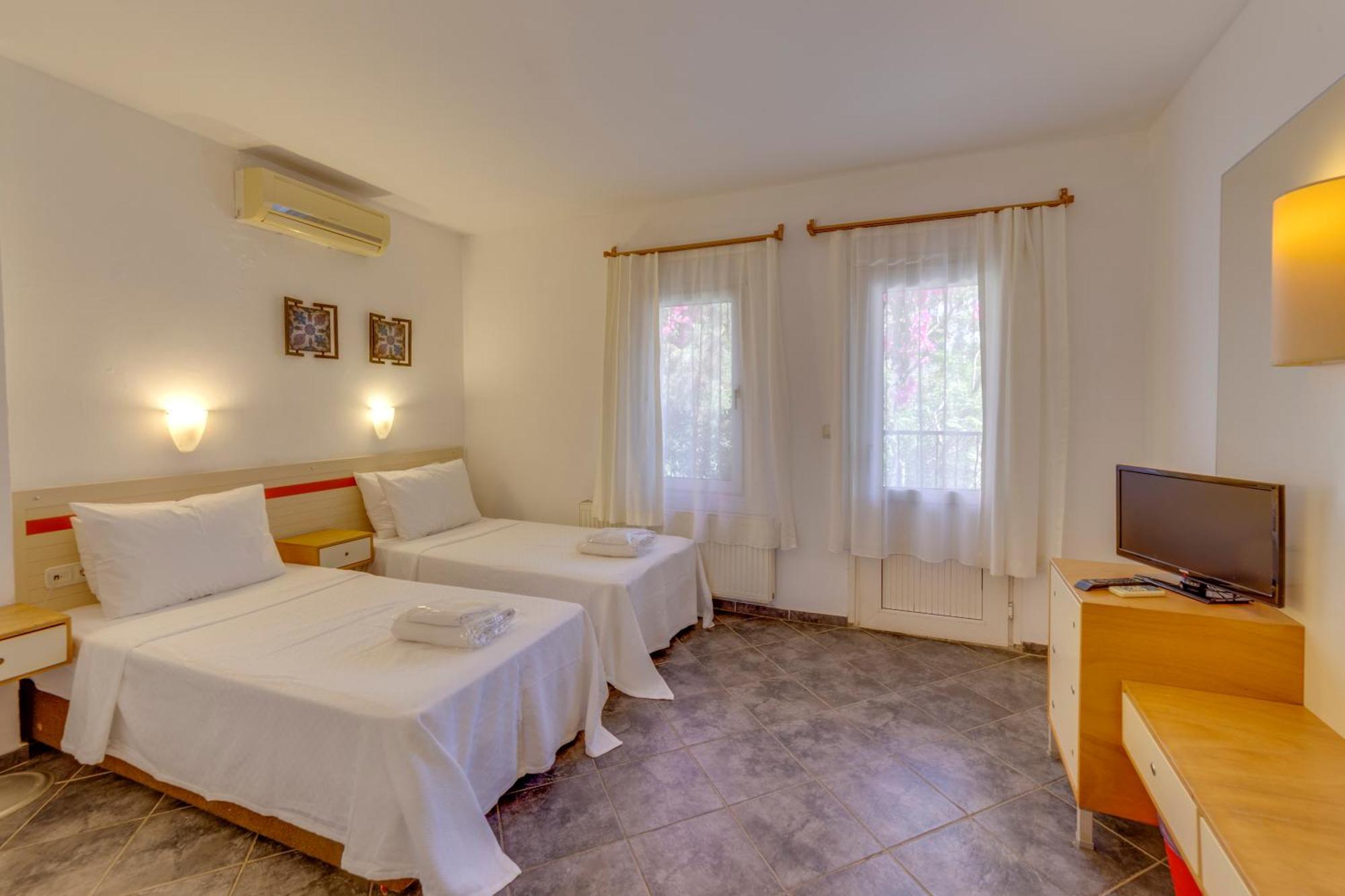 Serhan Hotel Гюмбет Екстер'єр фото