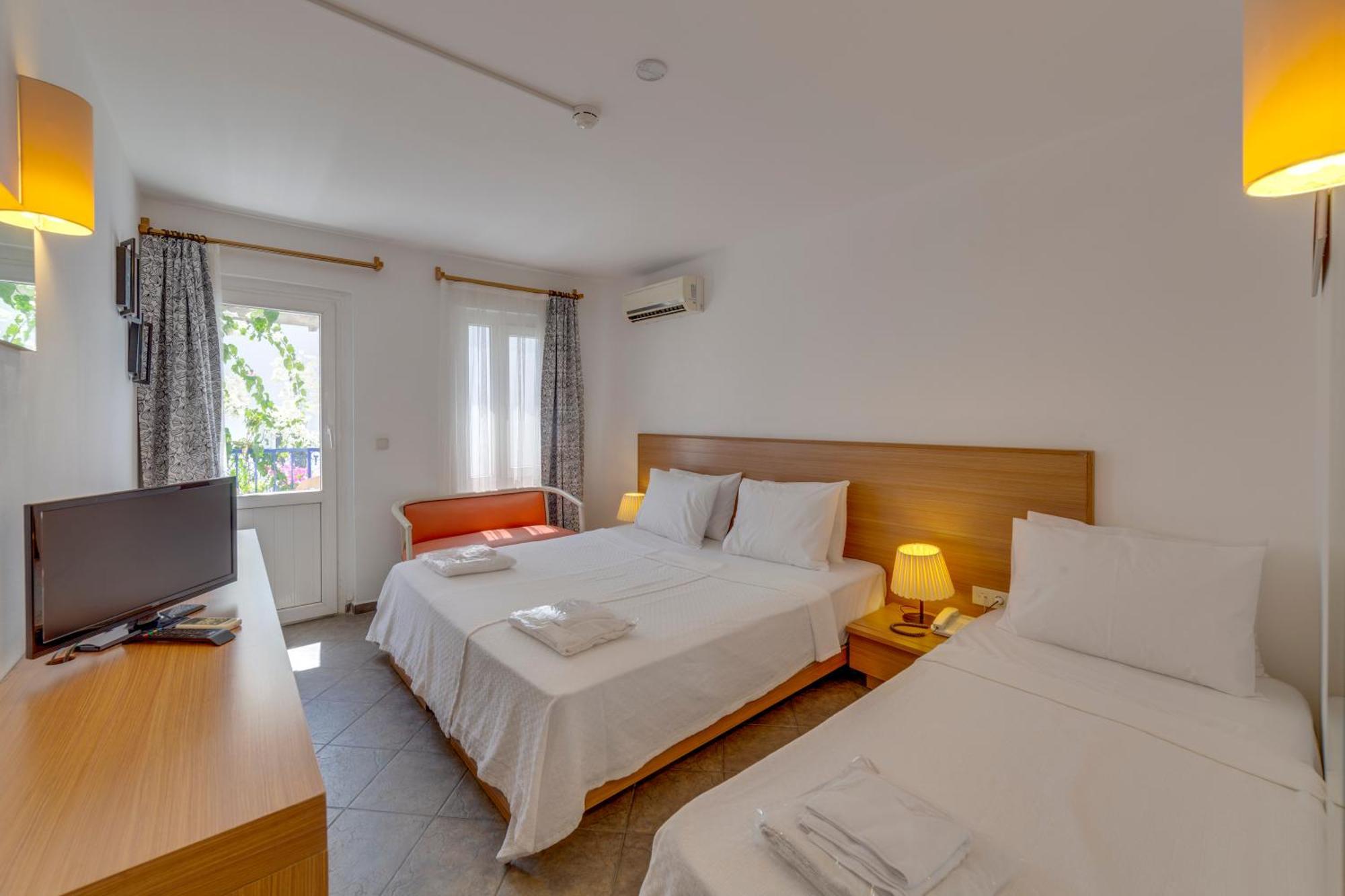 Serhan Hotel Гюмбет Екстер'єр фото